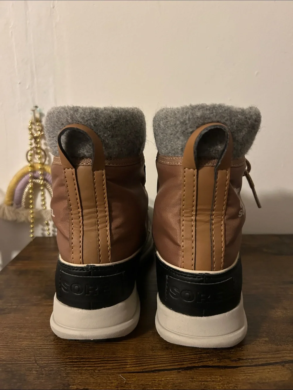 Sorel Brown and Gray Lace-Up Winter Boots